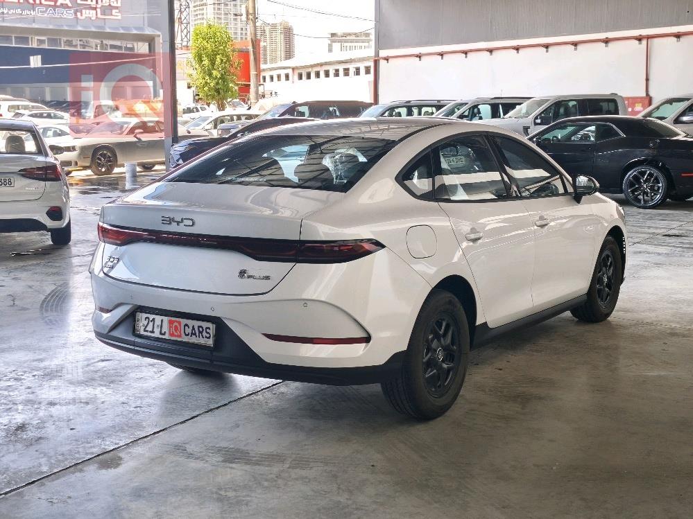 بي واي دي Qin Plus
